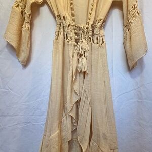 Elegant Cream Long Sleeve Dress